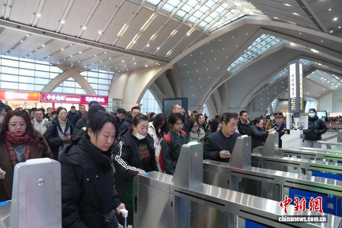 银川火车站元旦假期发送旅客21.2万人次。银川火车站供图