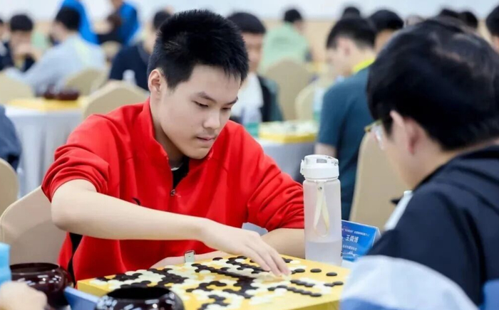 王舜博在比赛中。（内蒙古围棋协会供图）