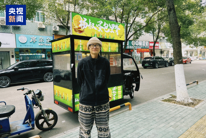 △小摊摊主杨叔 