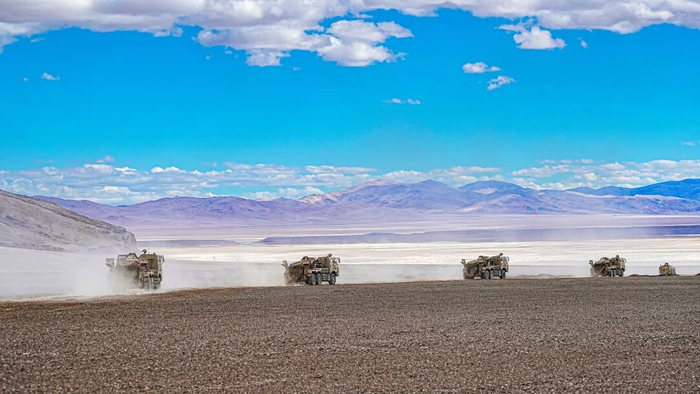 　　火力分队快速机动