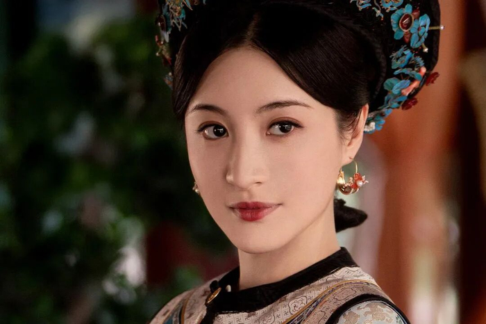 林夏薇饰演慈禧 /《大生意人》剧照