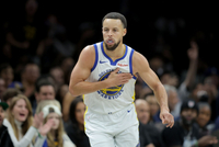 艾泽里：勇士训练是上午11点 我7点到而库里已经在练了