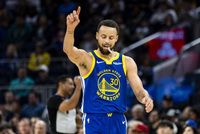 库里：妈妈能让我保持清醒 最生气是我对镜头说“这是我的主场”