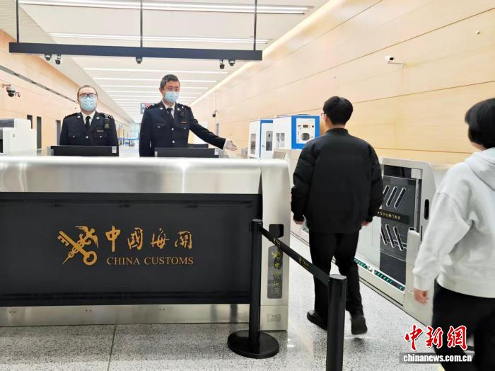 成都海关所属成都双流机场海关。　成都海关 供图