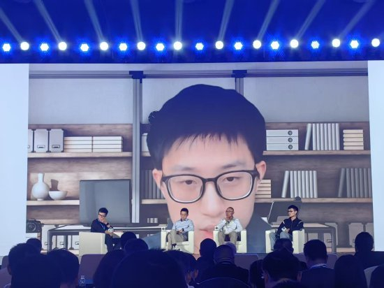 入职腾讯后姚顺雨首度公开发声:AI应用分化明显 Claude Code正重塑计算机行业|刘炽平|ChatGPT|OpenAI|AI文本生成|卢 ...