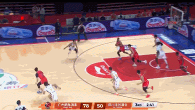 戏份很足！张兴亮快下得分&分差30分 下一回合犯满离场仅打7分钟