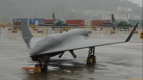 无侦-8临近空间侦察无人机