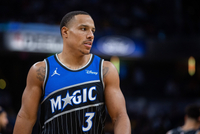 攻防压制！比塔泽迎面大帽锡安 贝恩三分助魔术开场10-0轰停鹈鹕