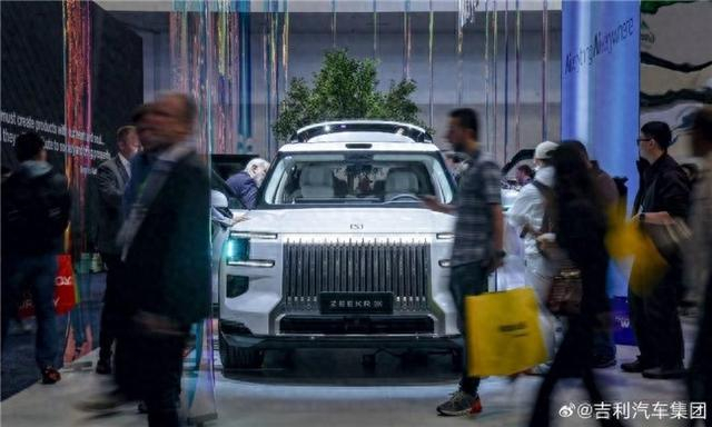 吉利现场展示的极氪9X（图片来源：吉利汽车集团）