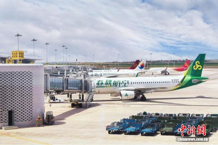 圖為蘭州中川國際機場T3停機坪。(資料圖)甘肅省民航機場集團供圖 資料圖