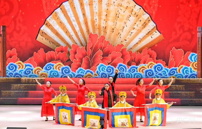 戲曲聯(lián)唱《京豫徽黃》演出現(xiàn)場（央廣網(wǎng)發(fā) 蜀山區(qū)供圖）