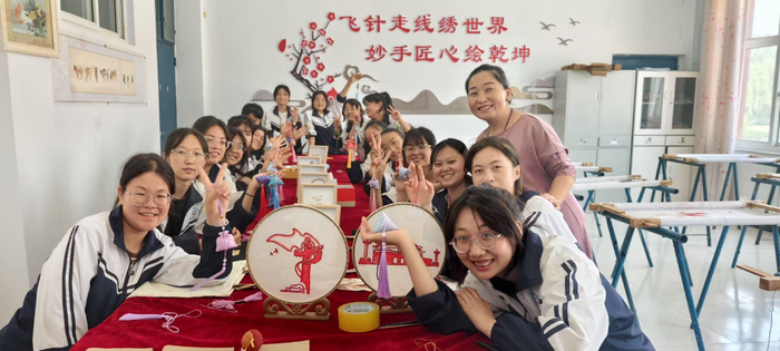 非遺進校園。