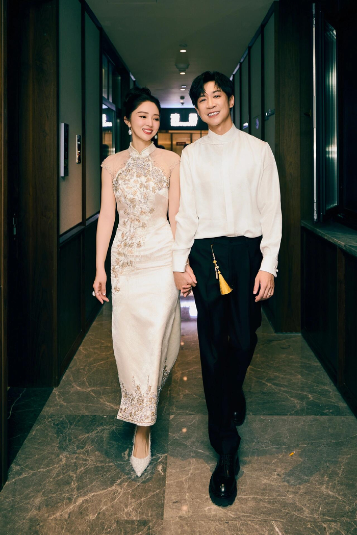 董璇、张维伊合影 图据董璇小红书