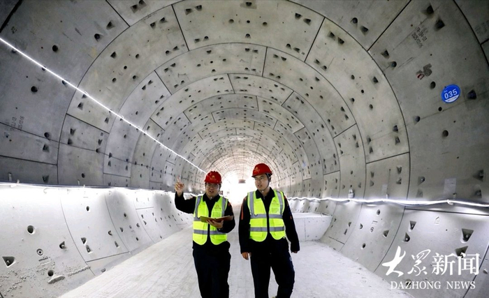 聊熱入濟(jì)北線成型隧道巡檢