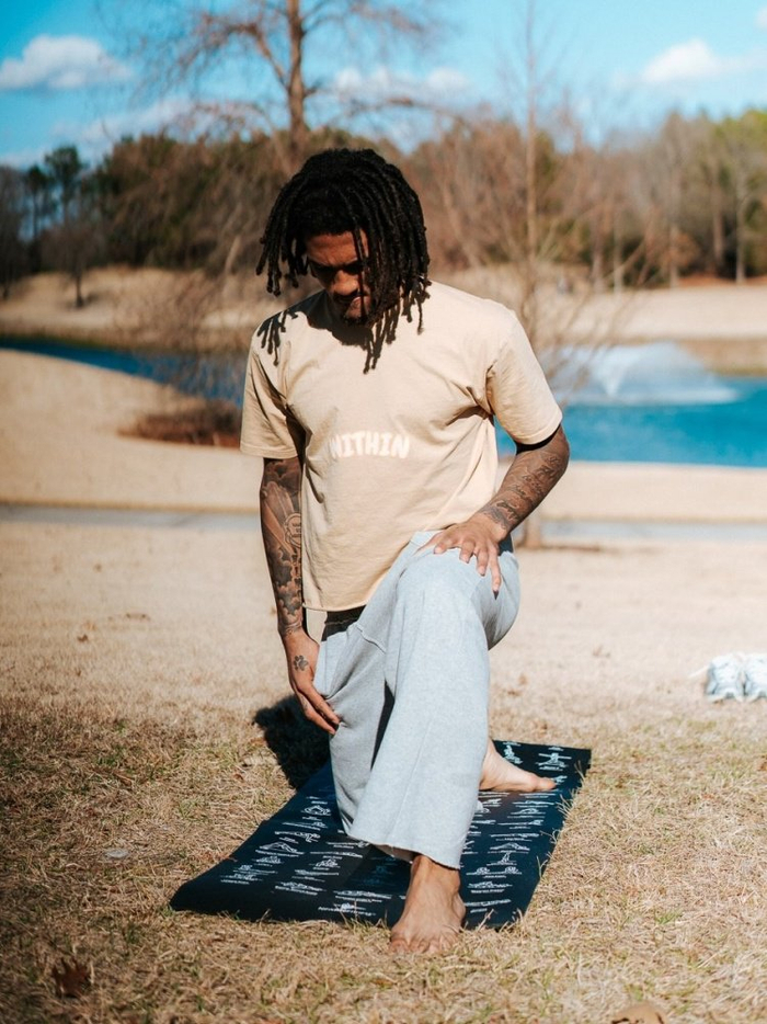 席菲诺打坐照片4