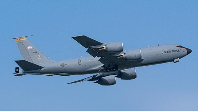 美军KC-135加油机 资料图