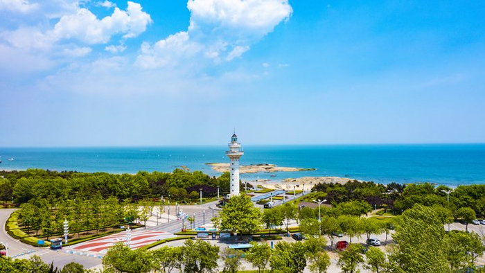 日照灯塔 摄影李玉涛