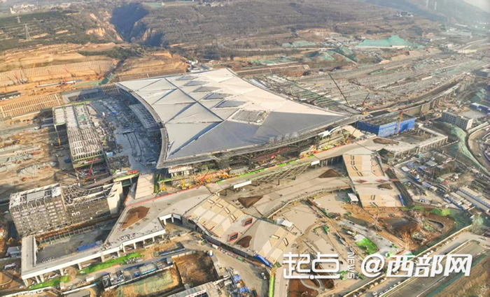 建設中的西安東站