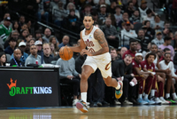 对飚恩比德！泰森半场9中6砍下19分2板 首节独得12分