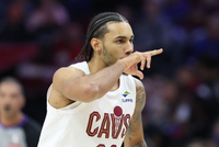 骑士20号秀泰森本季防马克西84回合 让后者14中4仅得8分&amp;有3失误