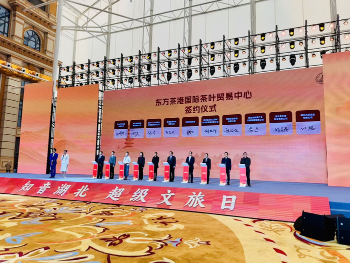 ��ֳ���ǩԼ��ʽ��������������� �㣩