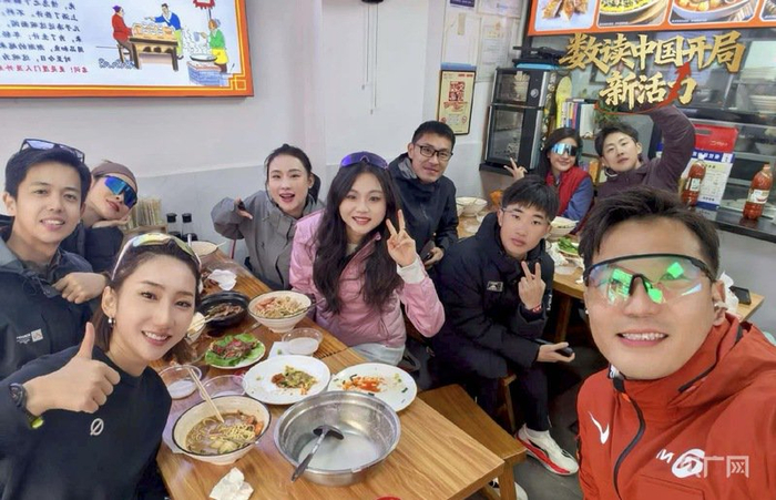 �����������һ�������������һ��Ʒ������С�ԣ�������� �ܷ��߹�ͼ��