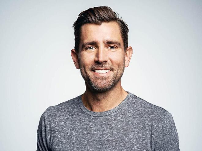 ▲Chris Cox