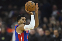 解说：哈里斯老当益壮 进攻端扛起产量&amp;防住了布朗的最后一投