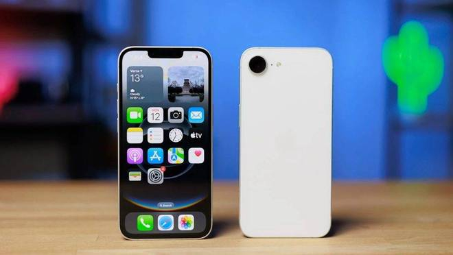 ▲ iPhone 16e，图源：Khogendra Rupini