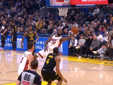 面对老东家得表现！维金斯反击欧洲步左手高难度挑篮2+1！