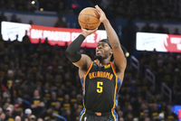 箭如雨下！雷霆全场三分47投23中 命中率高达48.9%