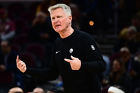 科尔：猛龙的战术部署堪称完美 他们三分球34中21 手感热得发烫