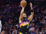 投射状态不理想！狄龙半场8投2中 拿到4分3篮板1抢断