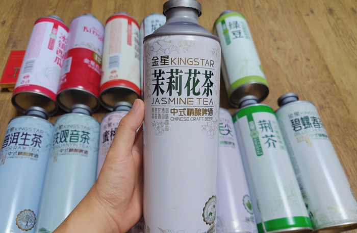 图说：河南金星出的冰镇西瓜、冰糖葫芦奶皮子等成为热门款中式精酿啤酒。