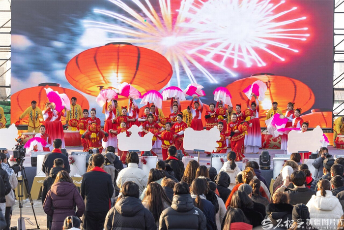 　　2026年1月11日，库车市以“舞韵龟兹 乡约库车”为主题的第三届乡村舞蹈大赛启幕。袁欢欢摄