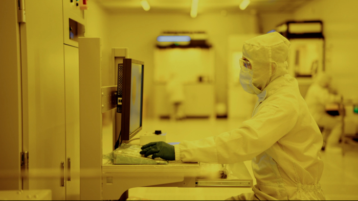 图注：量子芯片实验室