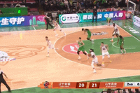 弹无虚发！陶汉林反击上篮再中 5投5中独得10分