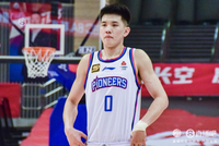 继续一分钟不歇！林庭谦打满半场 11中5&amp;5罚全中砍下16分