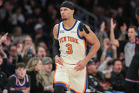 哈特：媒体想怎么写就怎么写 不能因为一两场球就情绪大起大落