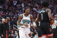 范弗里特：莫兰特不会来火箭的 刚刚嘴瓢差点把自己给交易了