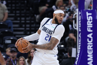 美记：加福德吸引了勇士绿军等队兴趣 是队内最可能被交易的球员