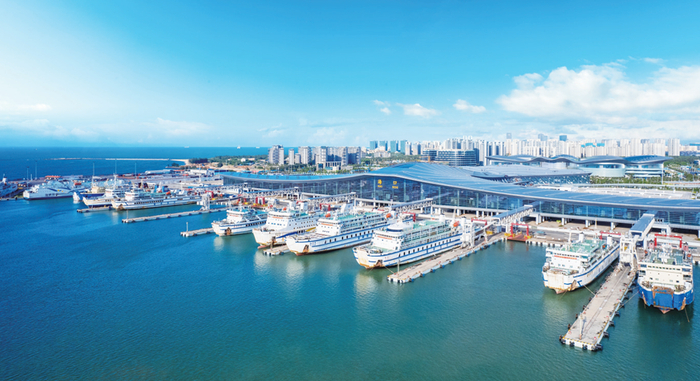 海口新海滚装码头客运综合枢纽站。