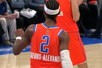 快了！亚历山大连续117场20+ 距历史纪录只差9场！