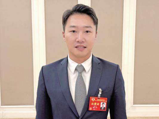 吴予琴 摄