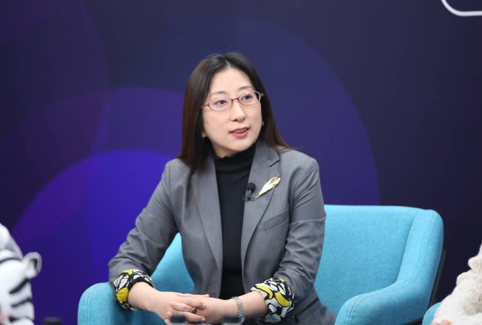 上海财经大学数字经济研究院副院长崔丽丽