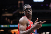 表现可以！杰伦·史密斯7中5高效拿到13分 三分5中3&amp;首节就10分