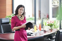 涉嫌犯罪，“杰出女企业家”熊海涛被留置调查，3家上市公司紧急公告！其与丈夫同登富豪榜，财富达140亿元