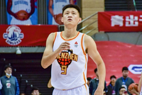 油箱还有油！周鹏替补19分钟拿9分3板2断 正负值高达+30