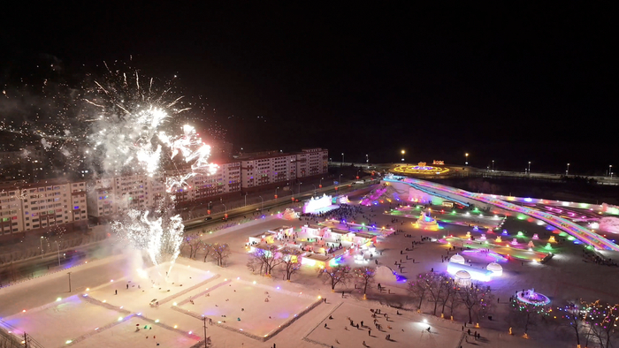 扎兰屯塞外冰雪城
