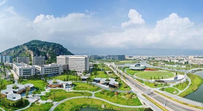 温州龙湾区中国眼谷。金建林摄